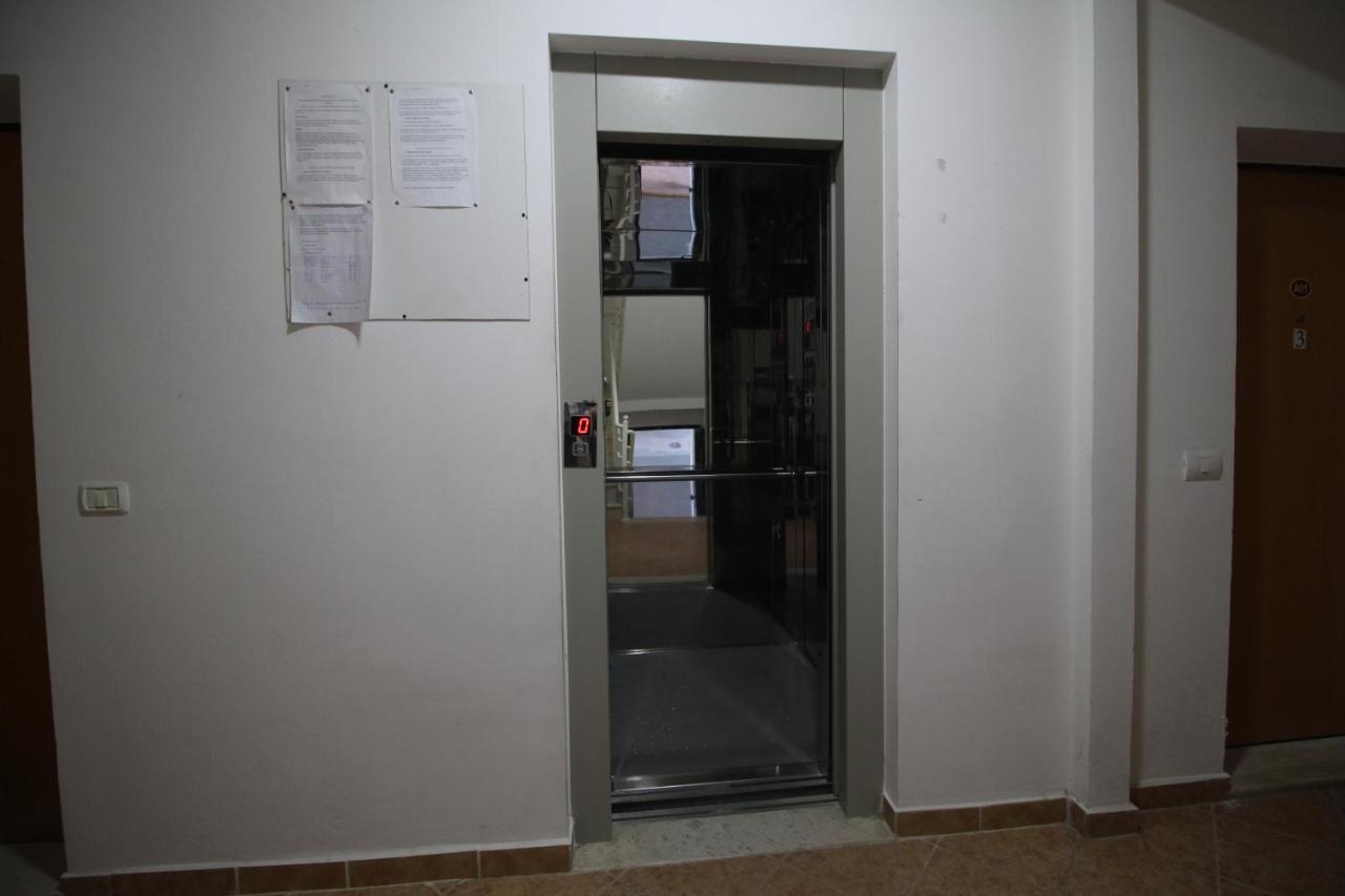 Chill Out Apartment Sarande Exterior photo